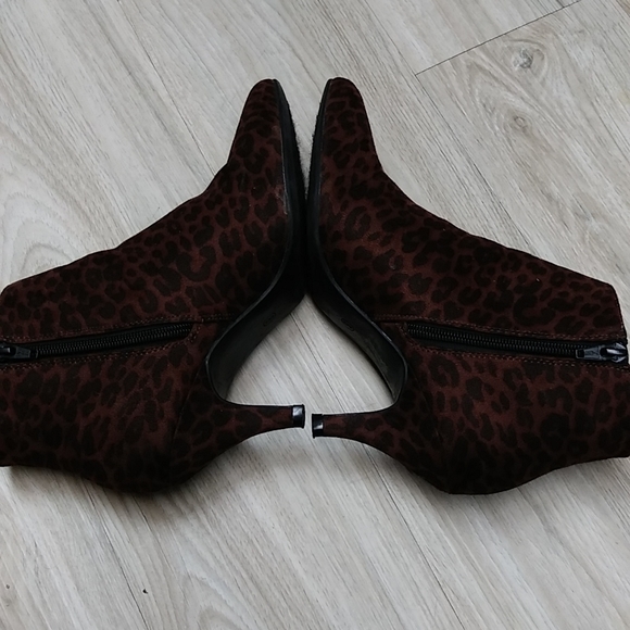 Animal print bootie - Picture 2 of 7